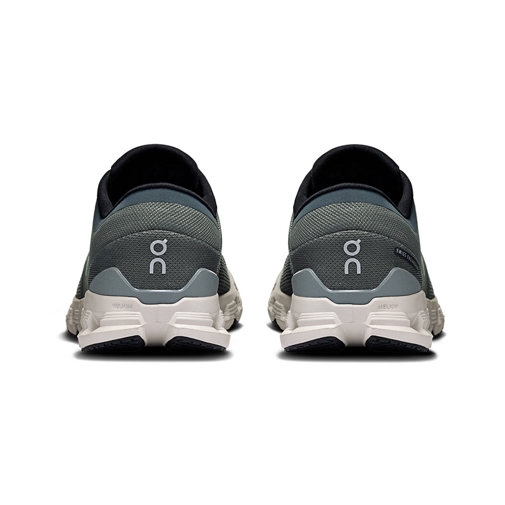 ON RUNNING Cloud X 4 รองเท้าออกกำลังกายผู้ชาย