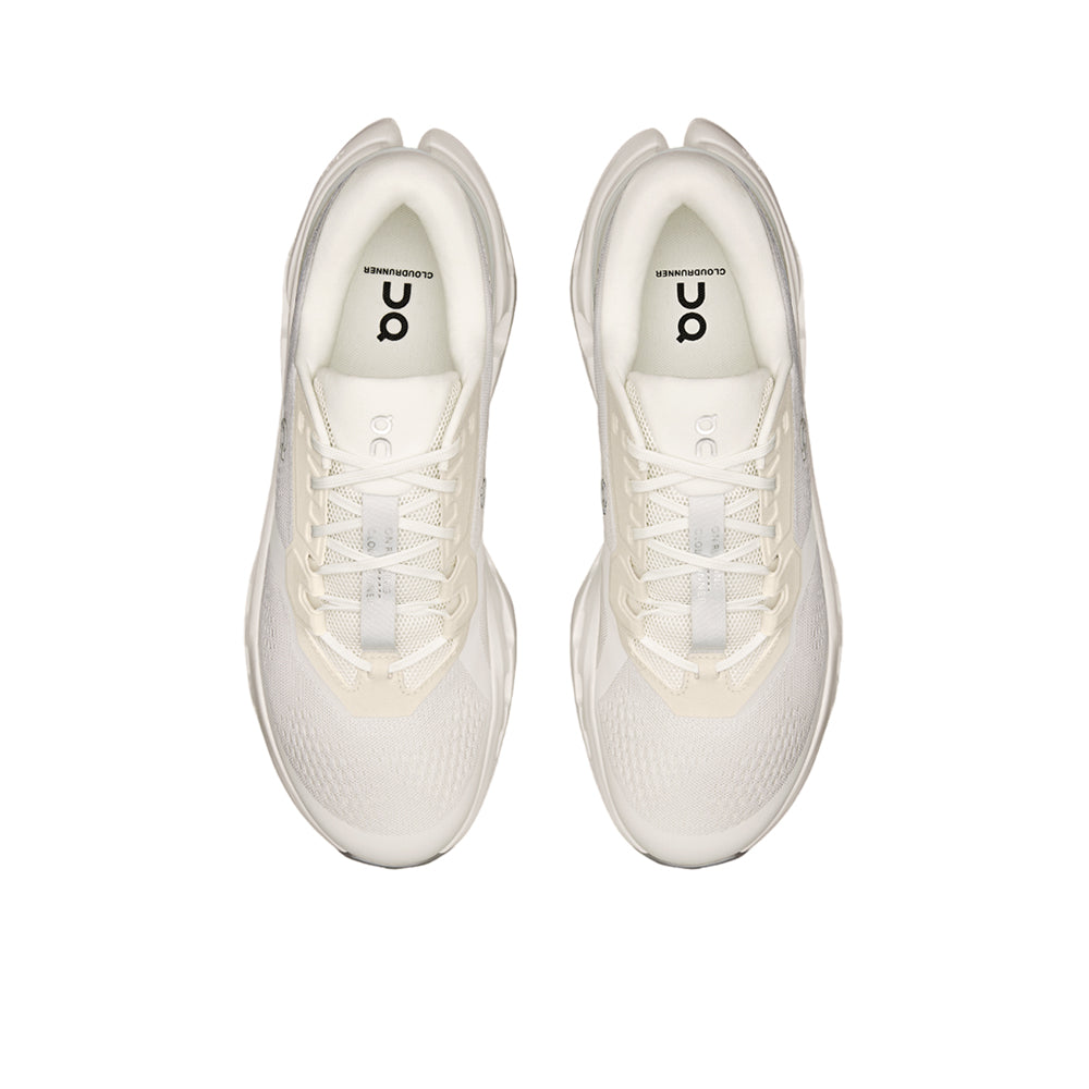 ON RUNNING Cloudrunner 3 รองเท้าวิ่งผู้ชาย